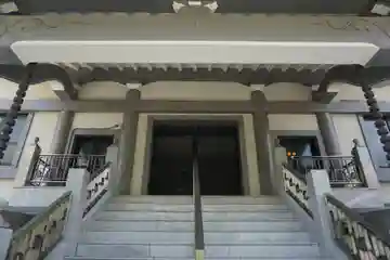 西岸寺の本殿・本堂