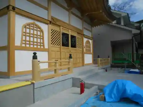 別願寺の本殿・本堂