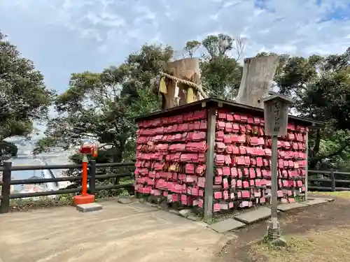 江島神社の絵馬