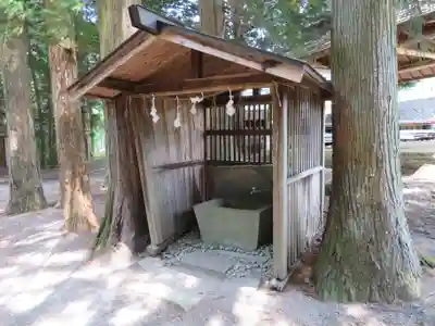 原野八幡宮の手水舎