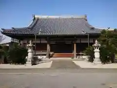 西雲寺の本殿