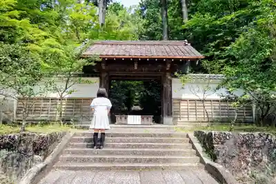 雲興寺の山門・神門