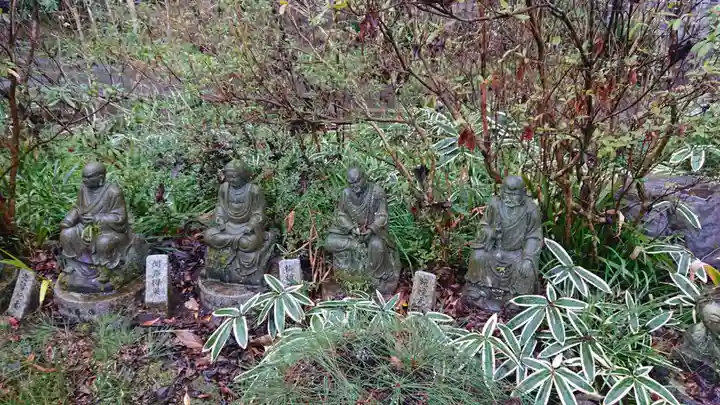 天沢寺(天澤寺)の像
