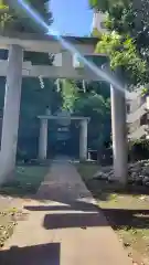 新橋鹽竃神社の鳥居