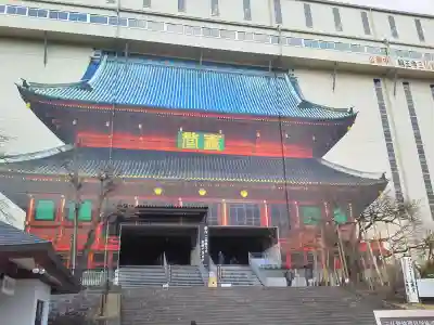 輪王寺の本殿・本堂