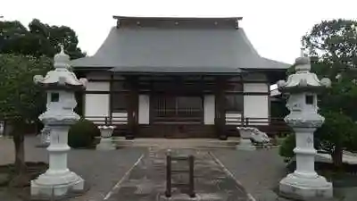 霊源寺の本殿