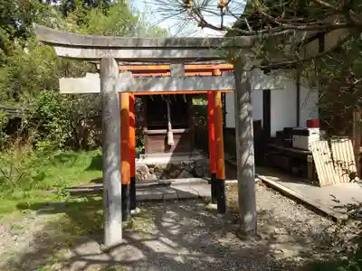 梅宮大社の末社・摂社