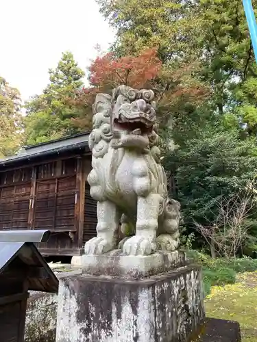 大神神社の狛犬