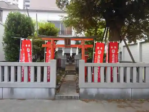 乾徳稲荷神社のその他建物