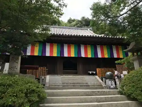 石手寺の本殿