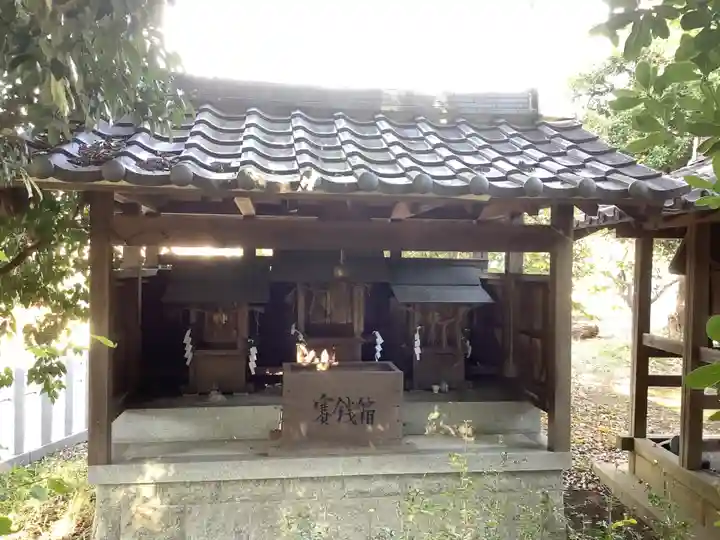 神明社(篠木町)の末社・摂社