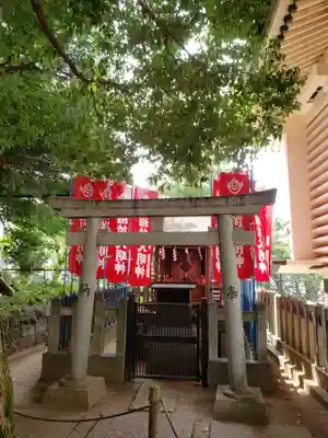諏訪神社の末社・摂社