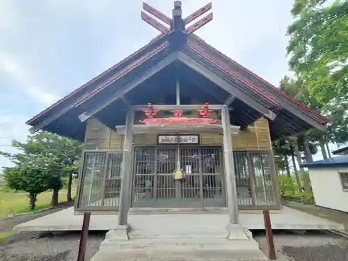 由追稲荷神社の本殿