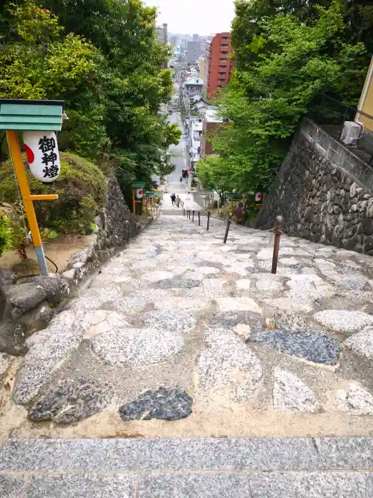 伊佐爾波神社の{uncategorized: "未分類", other: "その他", undefined: "問題あり", building: "その他建物", grave: "お墓", sacred_gate: "鳥居", guardian: "狛犬", statue: "像", buddha: "仏像", history: "歴史", nature: "自然", garden: "庭園", animal: "動物", pagoda: "塔", temizu: "手水舎", mountain_gate: "山門・神門", sanctuary: "本殿・本堂", subordinate: "末社・摂社", art: "芸術", scenery: "景色", jizo: "地蔵", ema: "絵馬", goshuin: "御朱印", omikuji: "おみくじ", items: "授与品その他", amulet: "お守り", goshuincho: "御朱印帳", eats: "食事", festival: "お祭り", votive_dance: "神楽", shichigosan: "七五三参", wedding: "結婚式", experience: "体験その他", initially: "初詣", around: "周辺", anti_infection: "感染症対策"}
