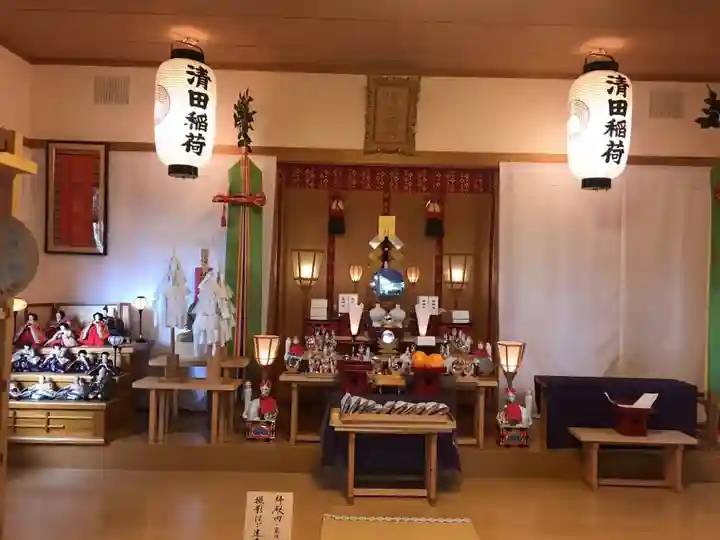清田稲荷神社の本殿・本堂