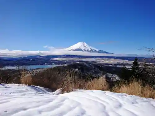 石割神社の景色