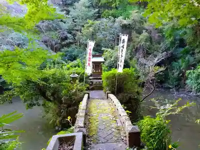 持宝院の末社・摂社
