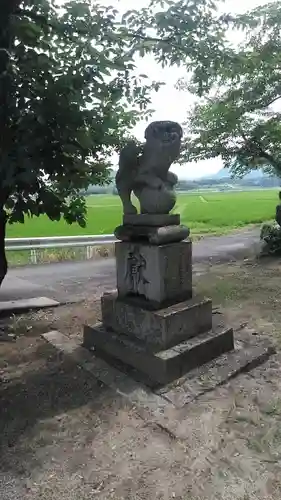 國崎八幡神社の狛犬