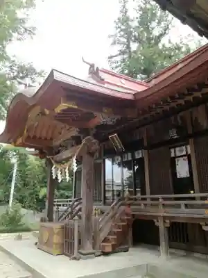 素鵞神社の本殿・本堂