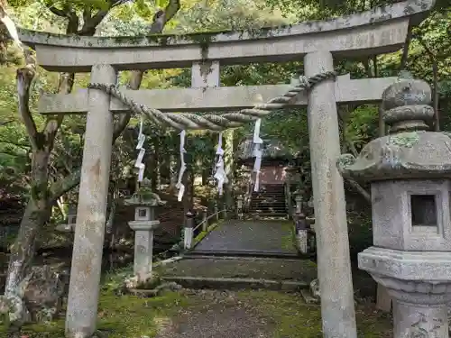 六所神社(滋賀県)