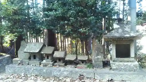 金沢八幡神社の末社