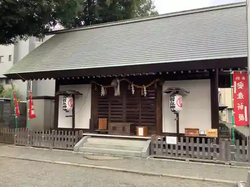 母智丘神社の本殿・本堂
