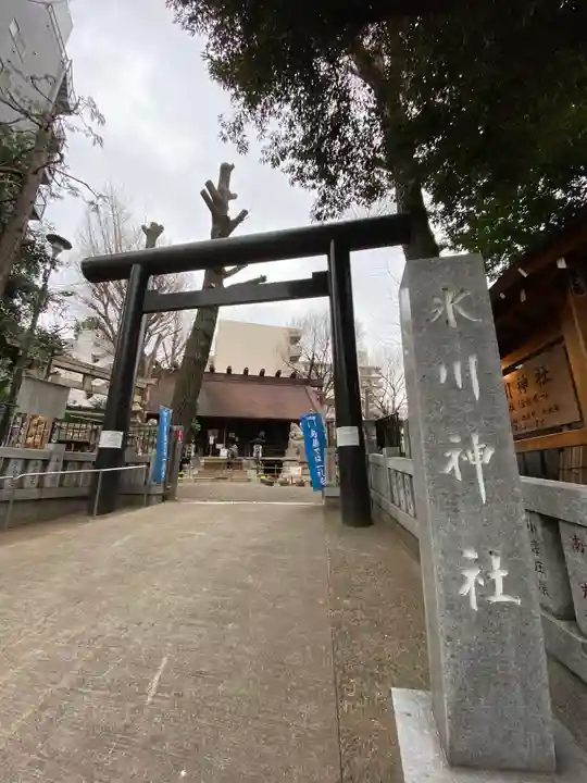 高円寺氷川神社の鳥居