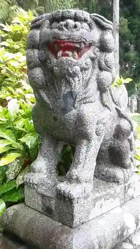 早池峯神社の狛犬