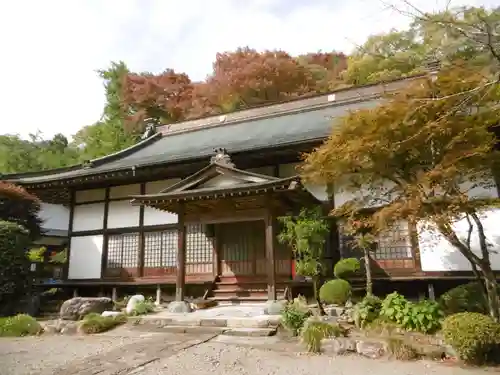 長厳寺の本殿