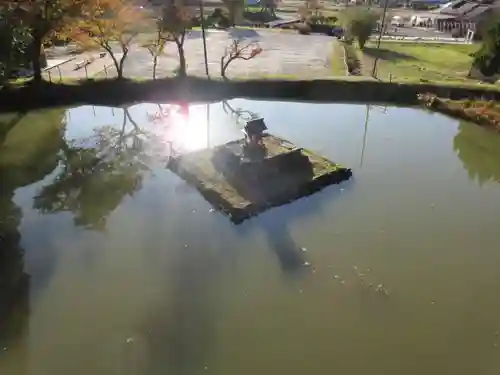 丹生都比売神社の庭園