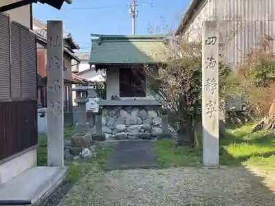 新羅神社の末社・摂社