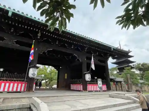 東寺（教王護国寺）の山門