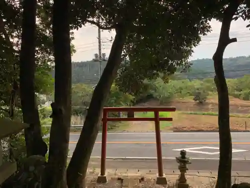 嚴嶋神社の鳥居