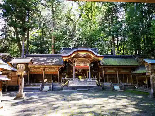 諏訪大社の本殿・本堂