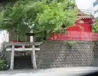 御殿稲荷神社の鳥居