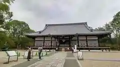 仁和寺の本殿
