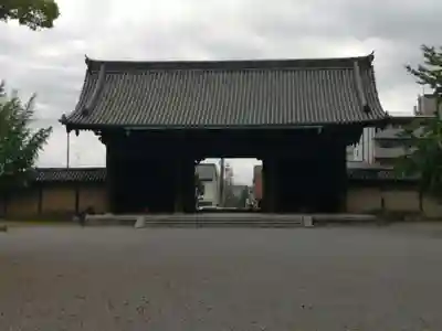 東寺(教王護国寺)の山門・神門