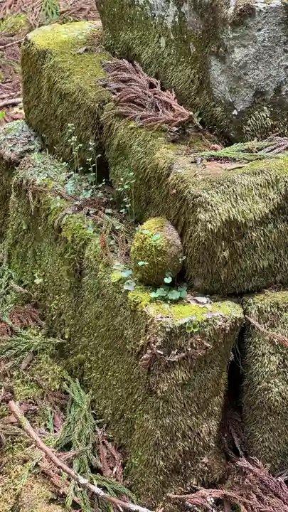 雄山神社中宮祈願殿(富山県)