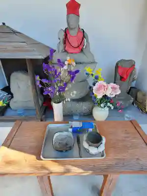 お化け地蔵（首なし地蔵）(栃木県)