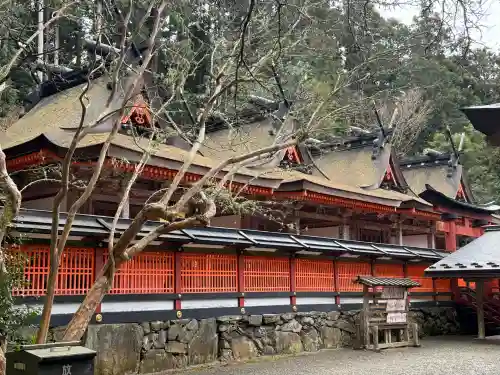 丹生都比売神社の{uncategorized: "未分類", other: "その他", undefined: "問題あり", building: "その他建物", grave: "お墓", sacred_gate: "鳥居", guardian: "狛犬", statue: "像", buddha: "仏像", history: "歴史", nature: "自然", garden: "庭園", animal: "動物", pagoda: "塔", temizu: "手水舎", mountain_gate: "山門・神門", sanctuary: "本殿・本堂", subordinate: "末社・摂社", art: "芸術", scenery: "景色", jizo: "地蔵", ema: "絵馬", goshuin: "御朱印", omikuji: "おみくじ", items: "授与品その他", amulet: "お守り", goshuincho: "御朱印帳", eats: "食事", festival: "お祭り", votive_dance: "神楽", shichigosan: "七五三参", wedding: "結婚式", experience: "体験その他", initially: "初詣", around: "周辺", anti_infection: "感染症対策"}