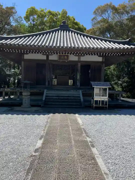 大日寺の{uncategorized: "未分類", other: "その他", undefined: "問題あり", building: "その他建物", grave: "お墓", sacred_gate: "鳥居", guardian: "狛犬", statue: "像", buddha: "仏像", history: "歴史", nature: "自然", garden: "庭園", animal: "動物", pagoda: "塔", temizu: "手水舎", mountain_gate: "山門・神門", sanctuary: "本殿・本堂", subordinate: "末社・摂社", art: "芸術", scenery: "景色", jizo: "地蔵", ema: "絵馬", goshuin: "御朱印", omikuji: "おみくじ", items: "授与品その他", amulet: "お守り", goshuincho: "御朱印帳", eats: "食事", festival: "お祭り", votive_dance: "神楽", shichigosan: "七五三参", wedding: "結婚式", experience: "体験その他", initially: "初詣", around: "周辺", anti_infection: "感染症対策"}