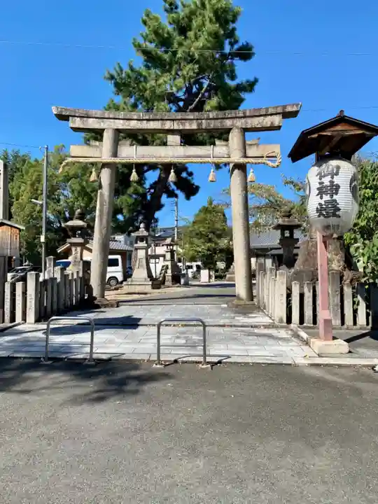 與杼神社の鳥居