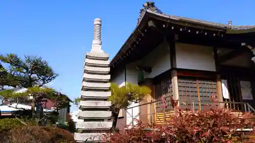 勅願山 長幡寺の塔