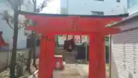 伊富稲荷神社の鳥居