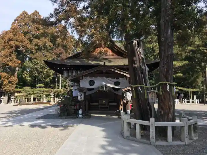 建部大社の本殿・本堂