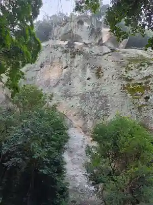 花窟神社の本殿・本堂