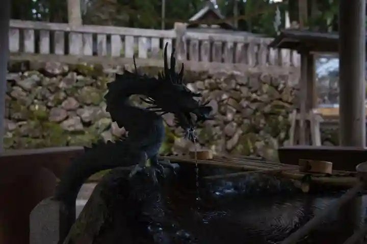 気多若宮神社の手水舎