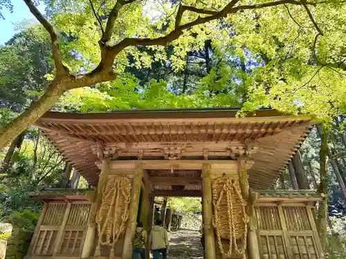 百済寺の山門・神門