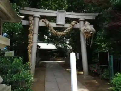 奥澤神社の鳥居