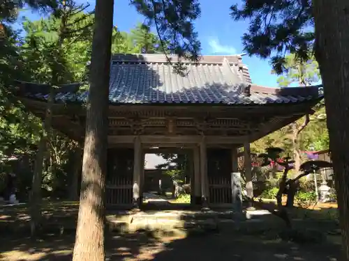 法幢寺の山門